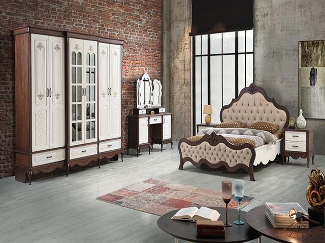 Haznedar ikinci el eşya alanlar