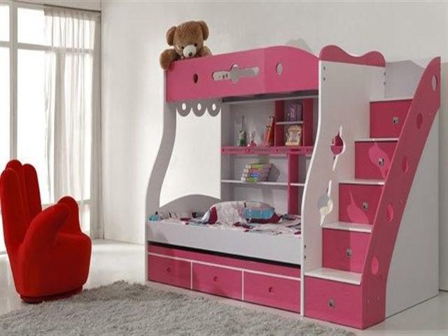 Kamiloba ikinci el eşya alanlar