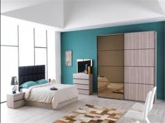 Haznedar ikinci el eşya alanlar