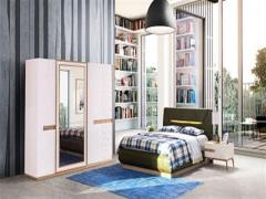 Atalar ikinci el eşya alanlar