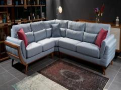 Yayalar ikinci el eşya alanlar