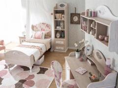 Küçük Ayasofya spot eşya alanlar