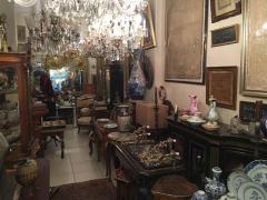 Çekmeköy Cumhuriyet ikinci el klasik mobilya alanlar