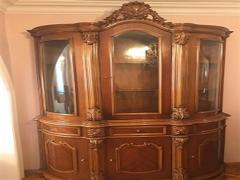 Ağaçlı ikinci el klasik mobilya alanlar